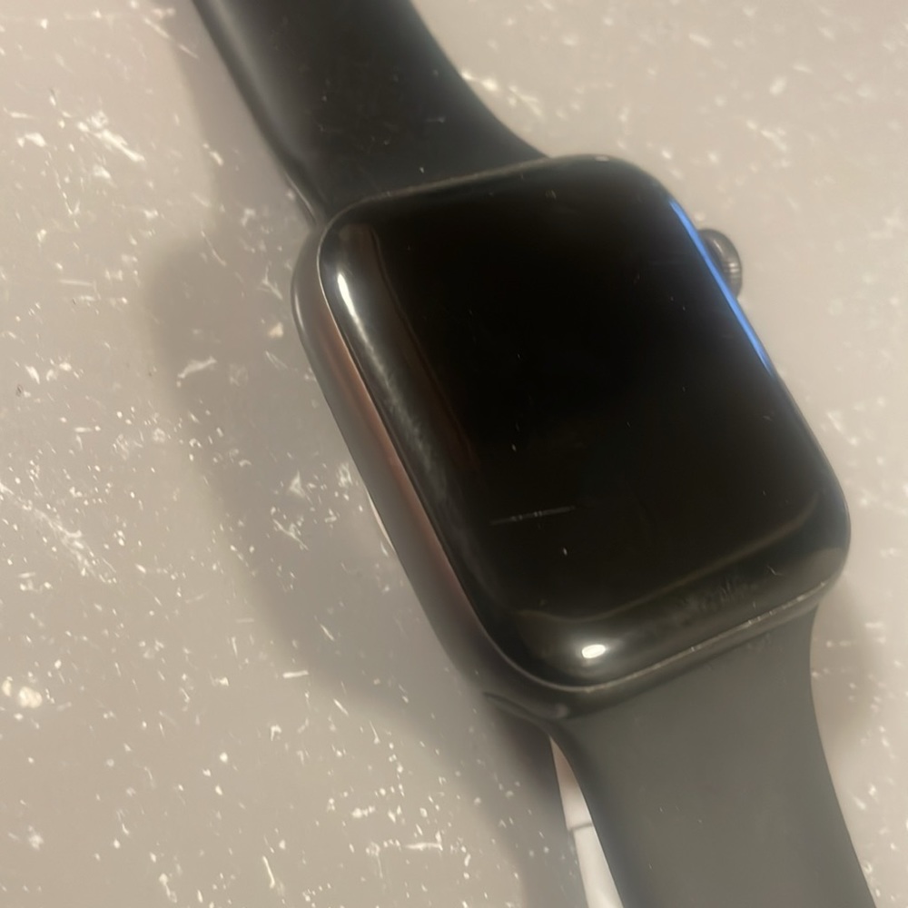 Apple Watch - Picture 3 of 4
